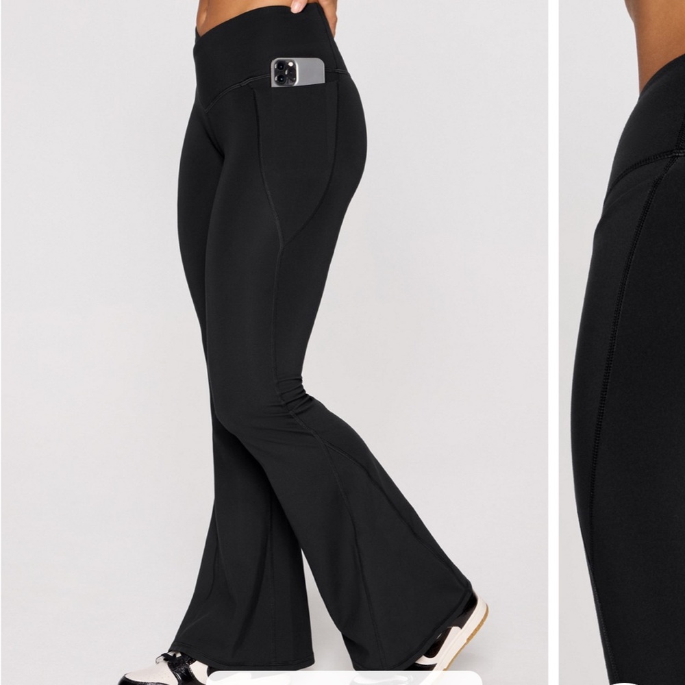 Fabletics Women's PureLuxe Everyday Crossover Fla… - image 3